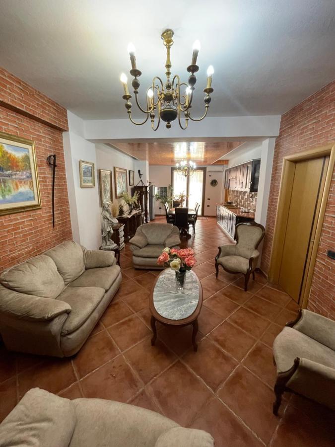 Venus - Cozy Apt With Terrace Vlorë Eksteriør bilde