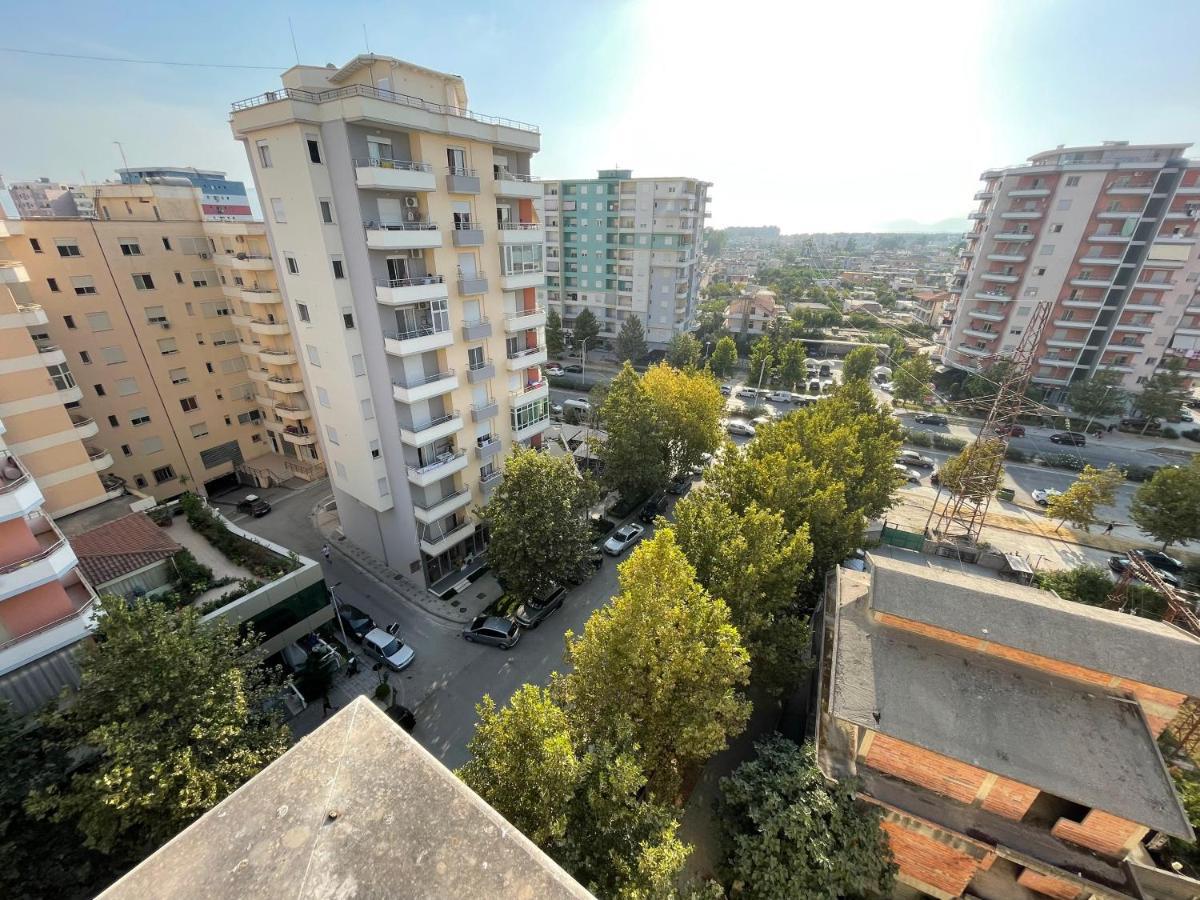 Venus - Cozy Apt With Terrace Vlorë Eksteriør bilde