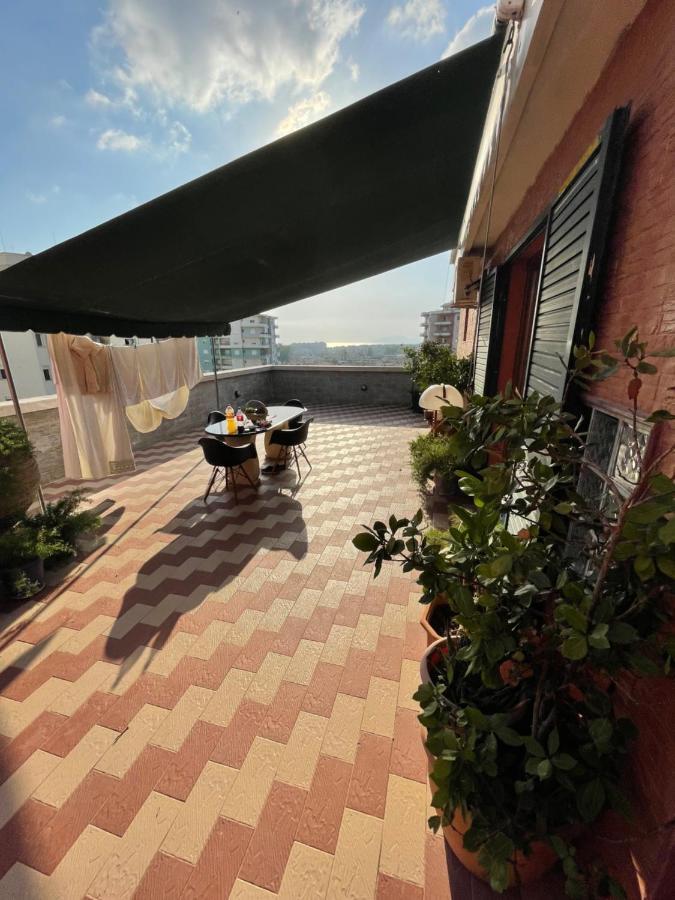 Venus - Cozy Apt With Terrace Vlorë Eksteriør bilde