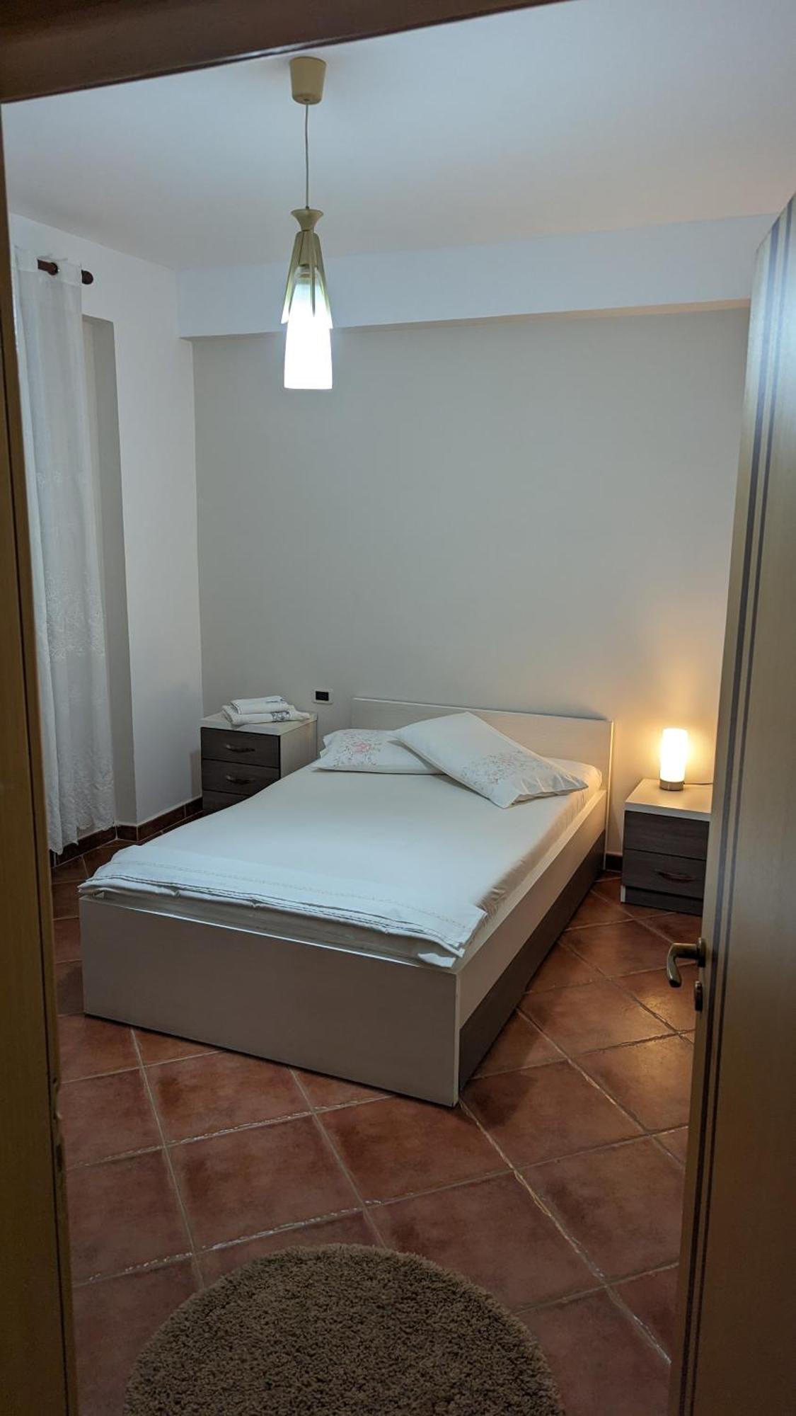 Venus - Cozy Apt With Terrace Vlorë Eksteriør bilde