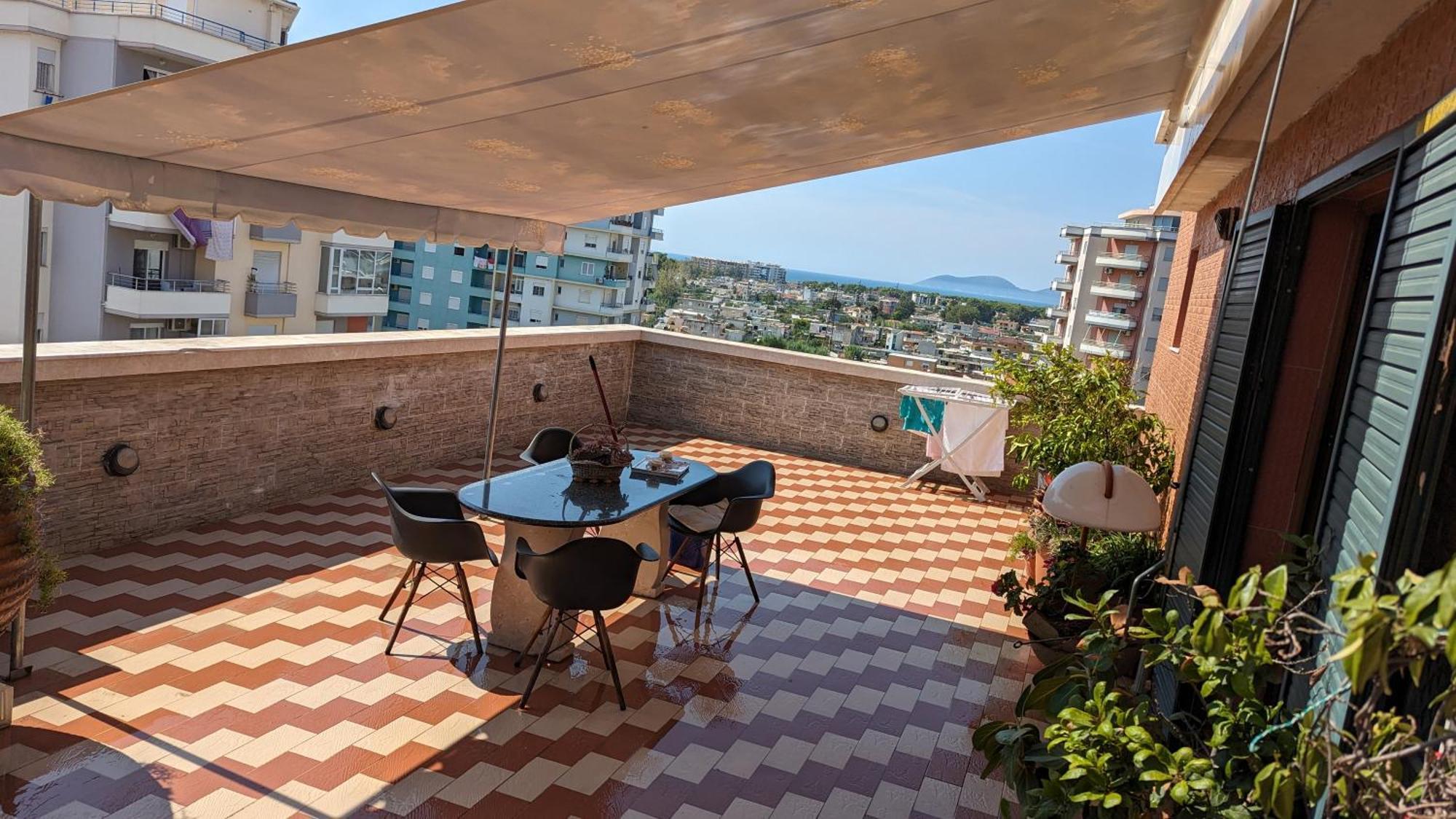 Venus - Cozy Apt With Terrace Vlorë Eksteriør bilde